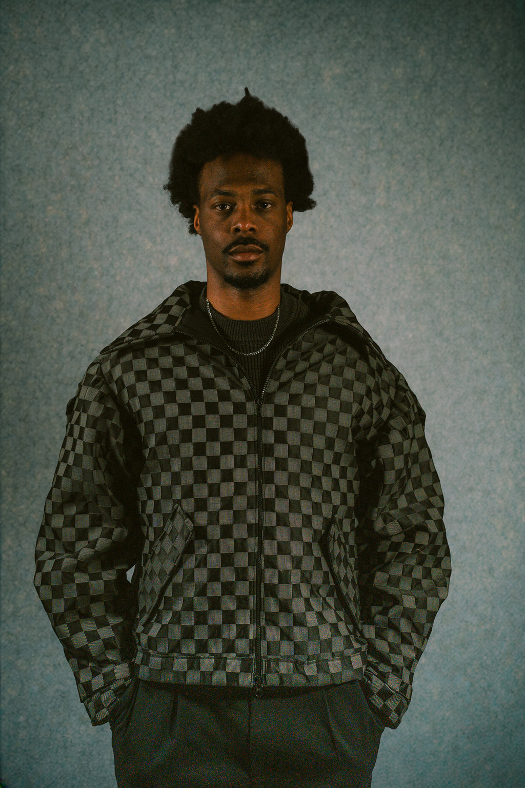 Black jacket : DAMI