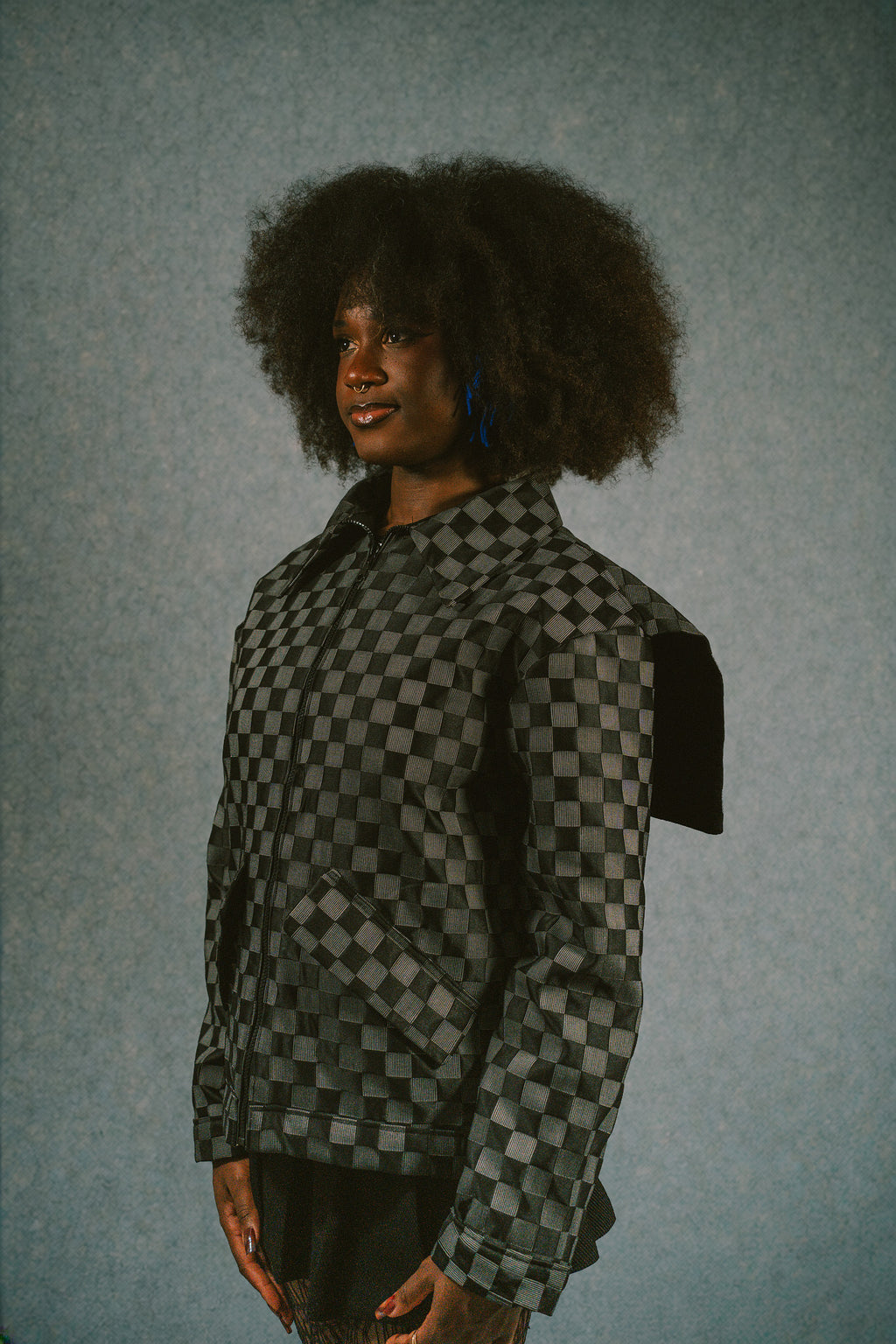 Black jacket : DAMI