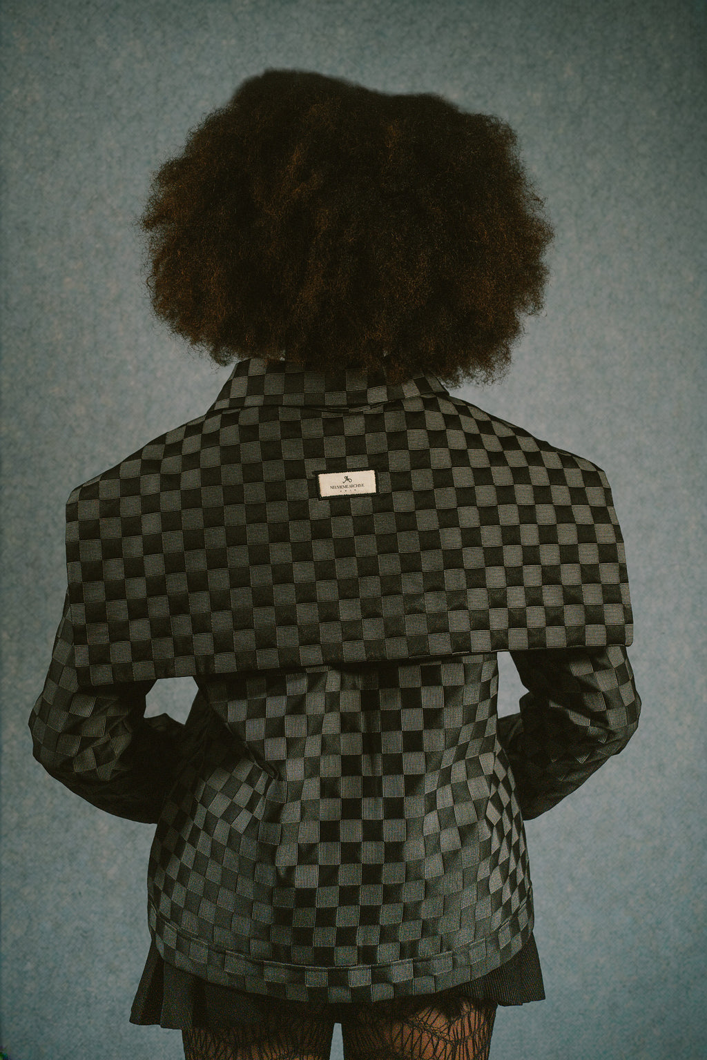 Black jacket : DAMI
