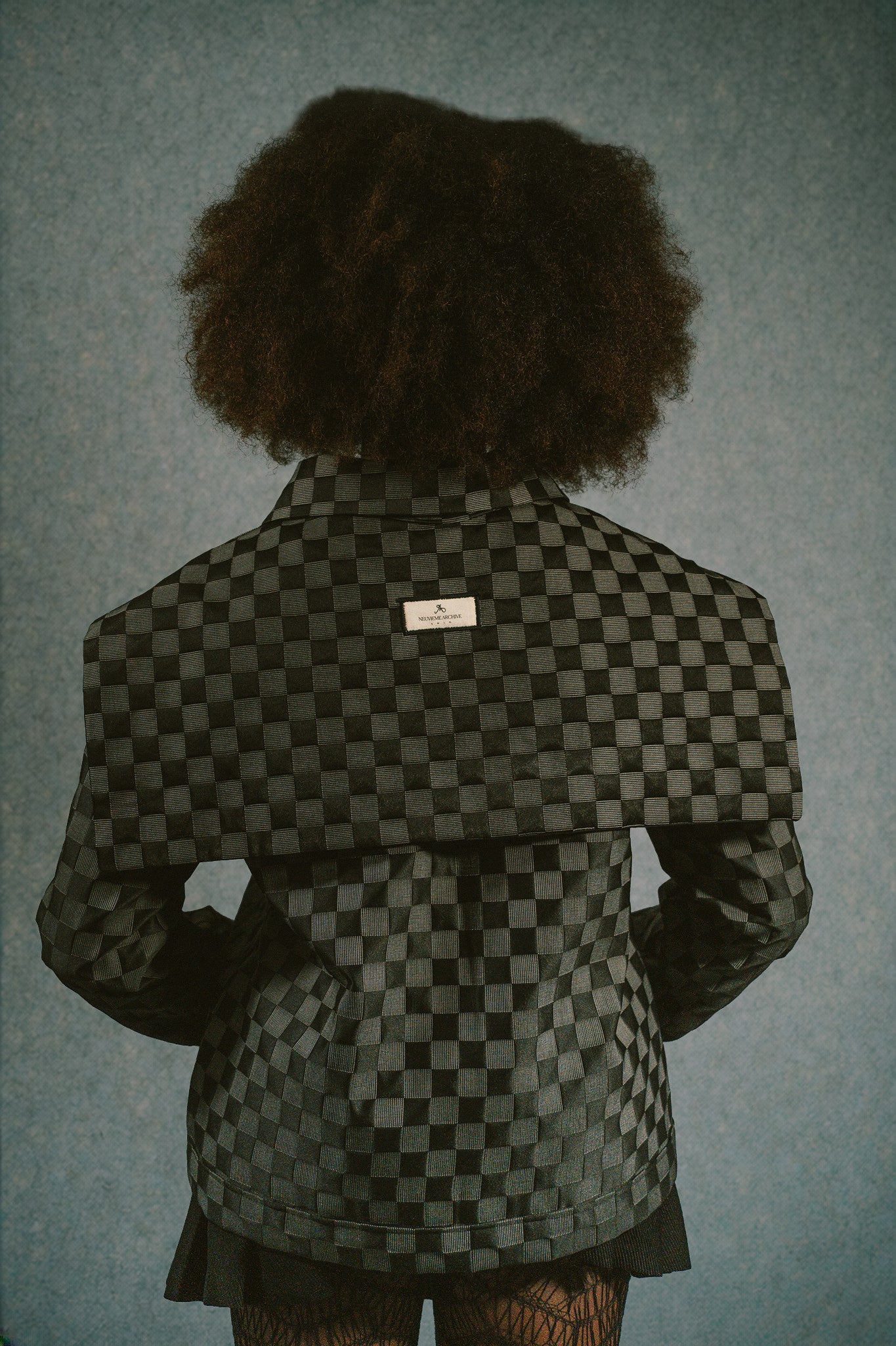 Black jacket : DAMI